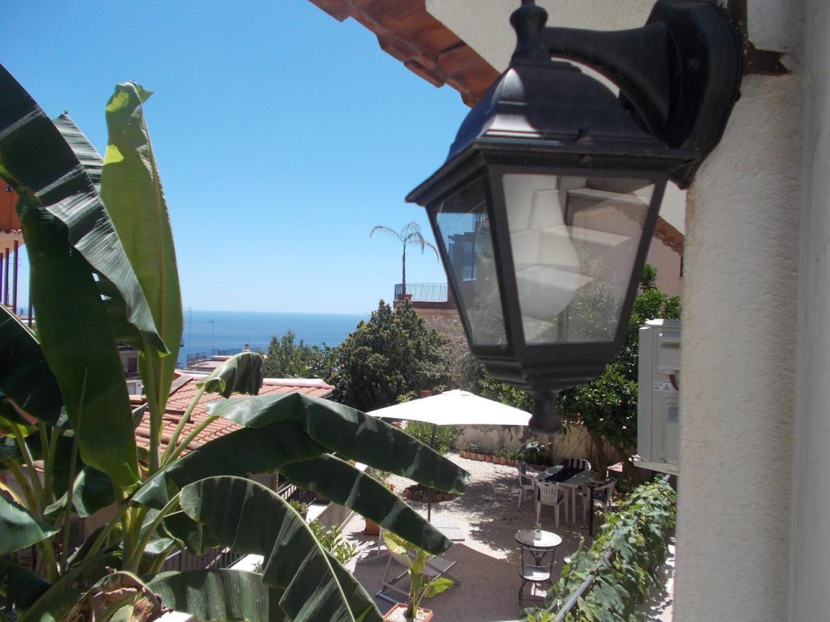 Villa Il Melograno Taormina Exterior photo